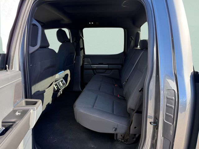 2023 Ford F-150 XLT Crew Cab