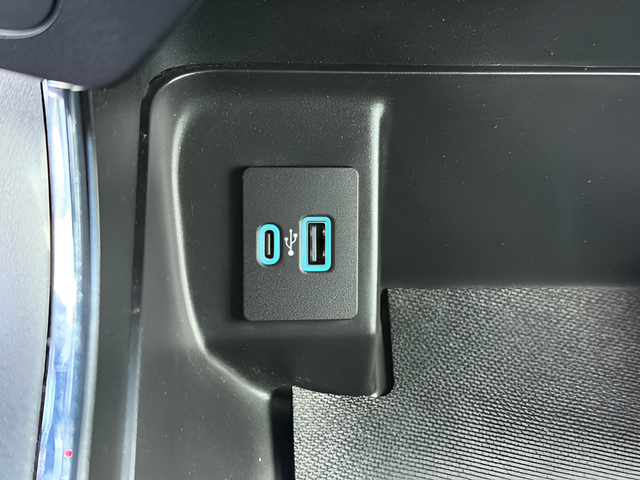 2023 Ford F-150 XLT Crew Cab