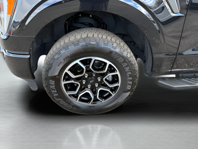 2023 Ford F-150 XLT Crew Cab