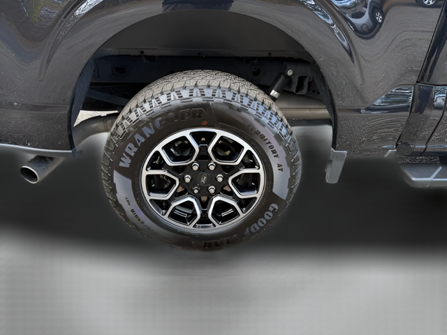 2023 Ford F-150 XLT Crew Cab