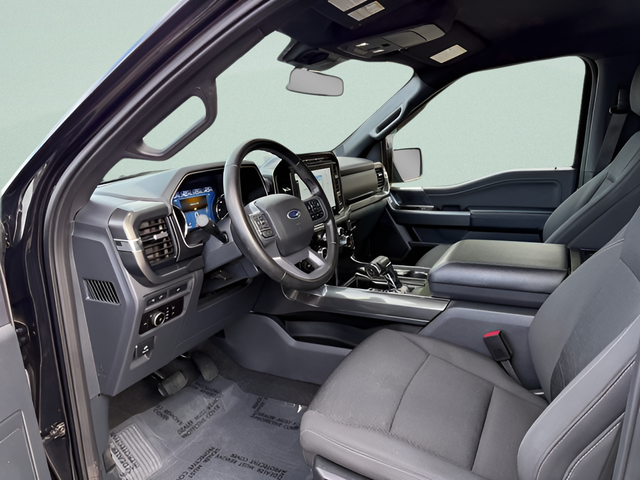 2023 Ford F-150 XLT Crew Cab