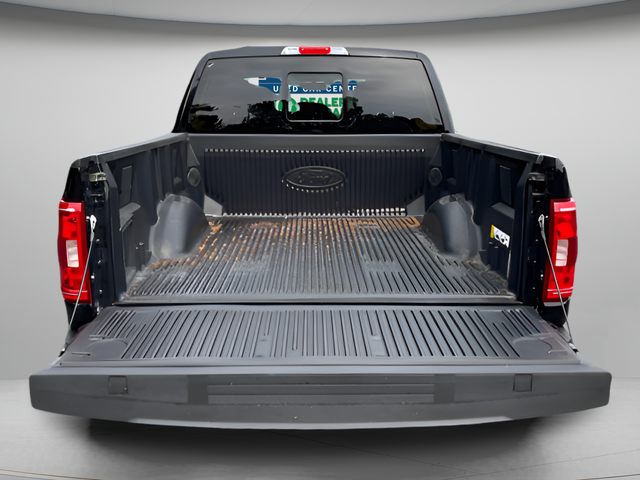 2023 Ford F-150 XLT Crew Cab