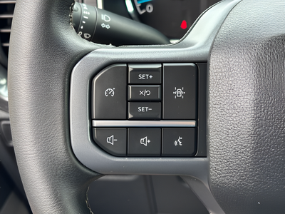 2023 Ford F-150 XLT Crew Cab
