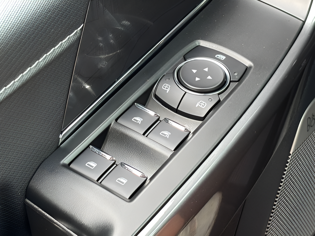 2023 Ford F-150 XLT Crew Cab