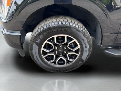 2023 Ford F-150 XLT Crew Cab