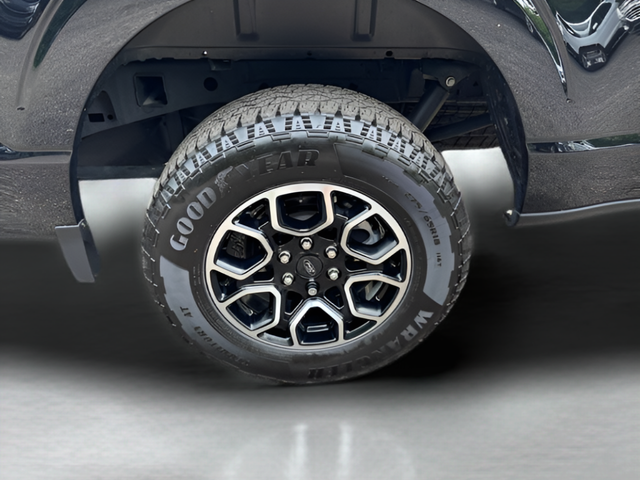 2023 Ford F-150 XLT Crew Cab