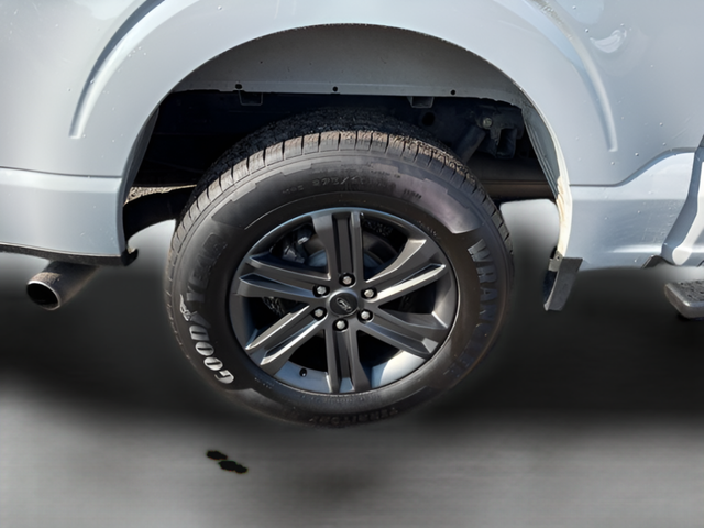 2023 Ford F-150 XLT Crew Cab