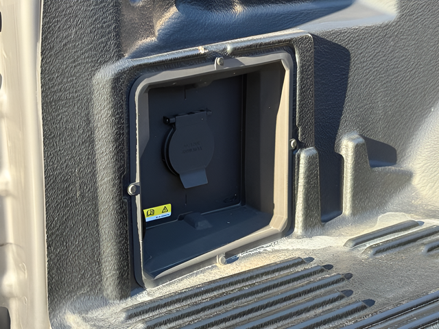 2023 Ford F-150 XLT Crew Cab