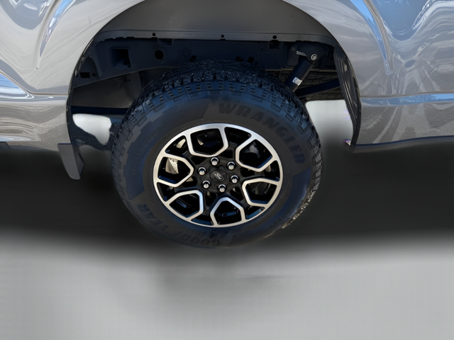 2023 Ford F-150 XLT Crew Cab