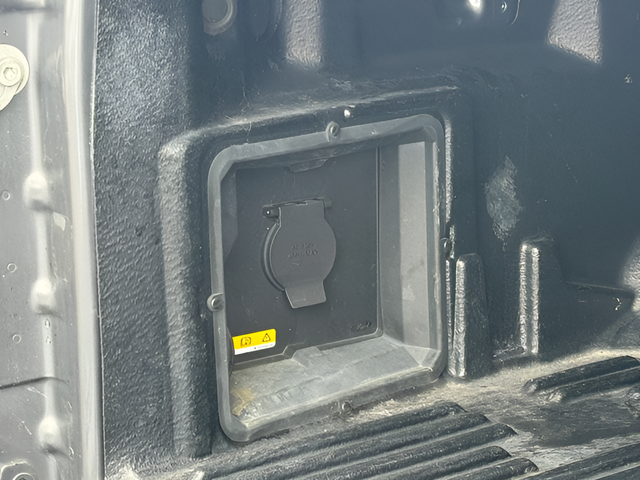 2023 Ford F-150 XLT Crew Cab