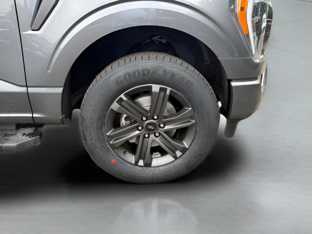 2023 Ford F-150 XLT Crew Cab