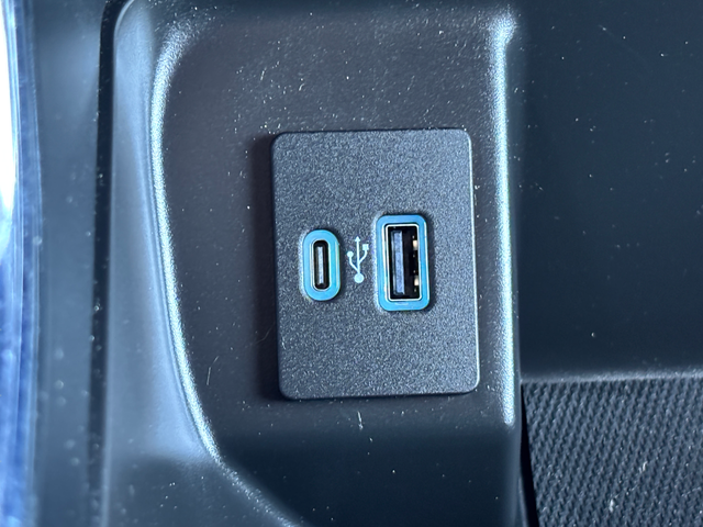 2023 Ford F-150 XLT Crew Cab