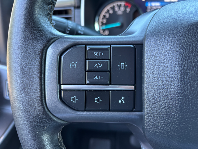 2023 Ford F-150 XLT Crew Cab