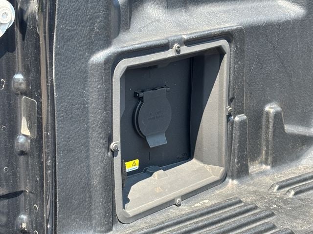 2023 Ford F-150 XLT Crew Cab