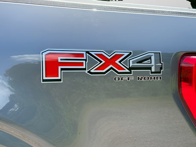 2023 Ford F-150 XLT Crew Cab