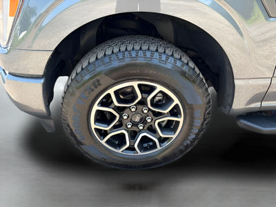 2023 Ford F-150 XLT Crew Cab