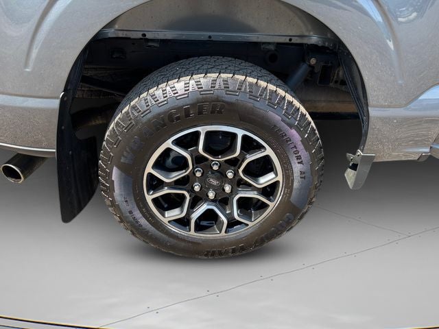 2023 Ford F-150 XLT Crew Cab