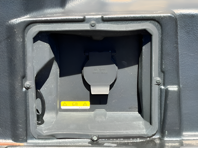 2023 Ford F-150 XLT Crew Cab