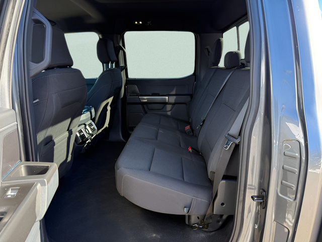 2023 Ford F-150 XLT Crew Cab