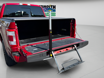 2023 Ford F-150 Lariat Crew Cab