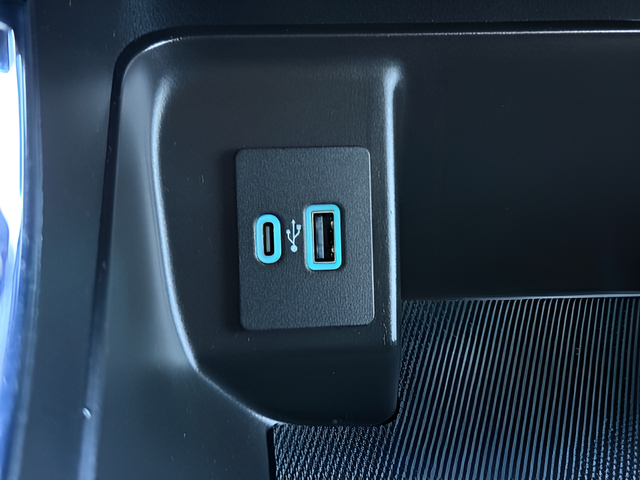 2023 Ford F-150 XLT Crew Cab