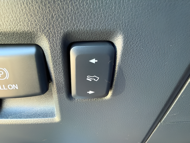 2023 Ford F-150 XLT Crew Cab