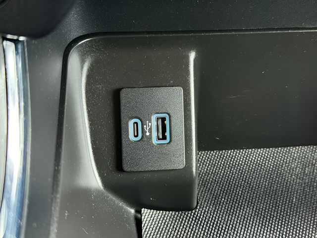 2023 Ford F-150 XLT Crew Cab W/ Leather