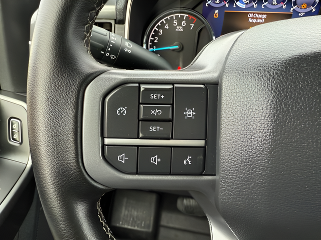 2023 Ford F-150 XLT Crew Cab W/ Leather