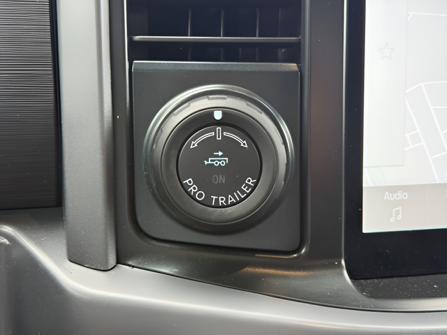 2025 Ford F-150 XLT Crew Cab