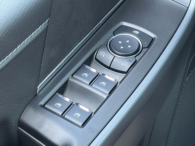 2025 Ford F-150 XLT Crew Cab