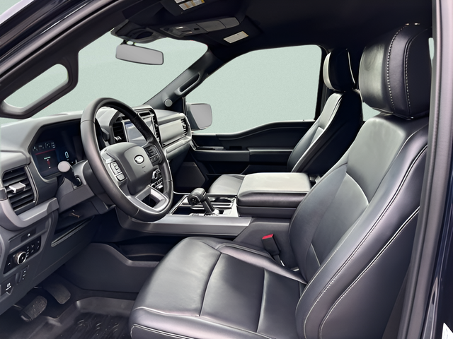 2025 Ford F-150 XLT Crew Cab