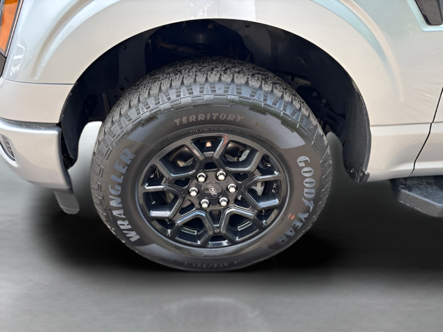 2024 Ford F-150 XLT Crew Cab