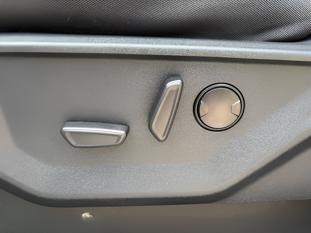 2024 Ford F-150 XLT Crew Cab