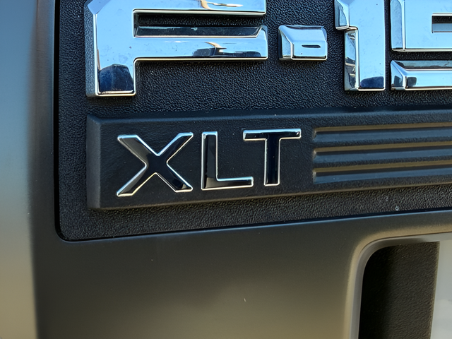 2022 Ford F-150 XLT Super Cab
