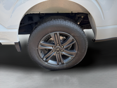 2023 Ford F-150 Lariat Crew Cab