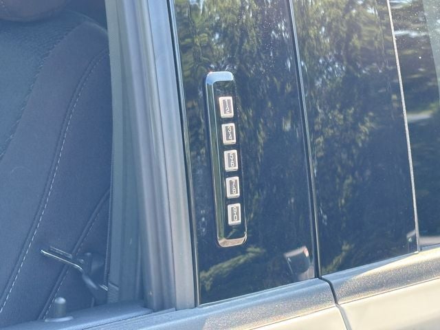 2023 Ford F-150 XLT Crew Cab