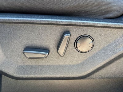 2023 Ford F-150 XLT Crew Cab