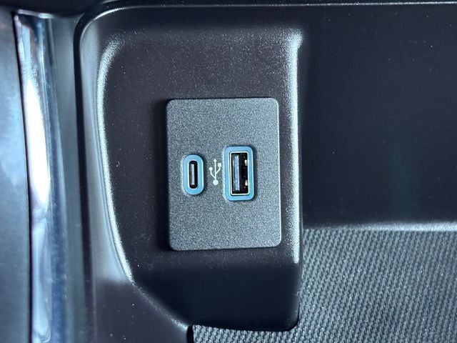 2023 Ford F-150 XLT Crew Cab