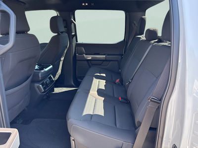 2023 Ford F-150 XLT Crew Cab