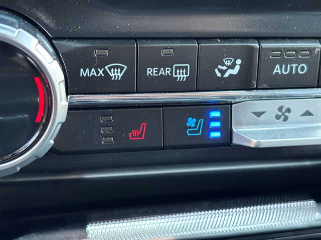 2023 Ford F-150 Lariat Crew Cab