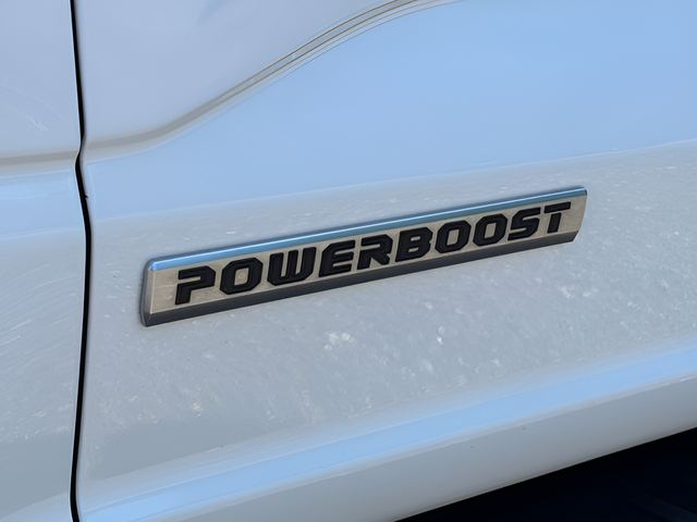 2023 Ford F-150 XLT Crew Cab