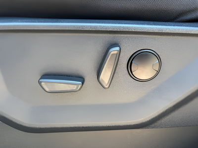 2023 Ford F-150 XLT Crew Cab