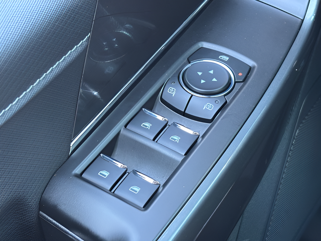 2023 Ford F-150 XLT Crew Cab