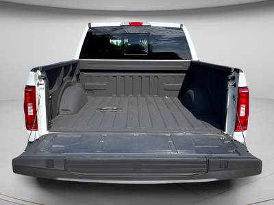 2023 Ford F-150 XLT Crew Cab