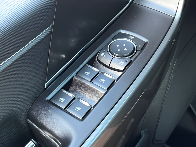 2023 Ford F-150 XLT Crew Cab