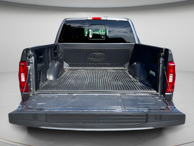2023 Ford F-150 XLT Crew Cab