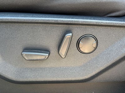 2023 Ford F-150 XLT Crew Cab