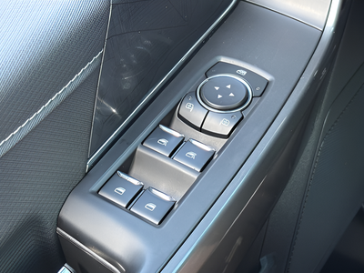 2023 Ford F-150 XLT Crew Cab