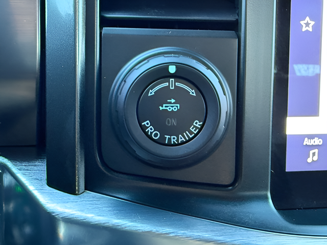 2022 Ford F-150 Lariat Crew Cab
