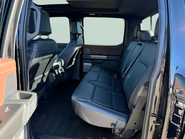 2022 Ford F-150 Lariat Crew Cab